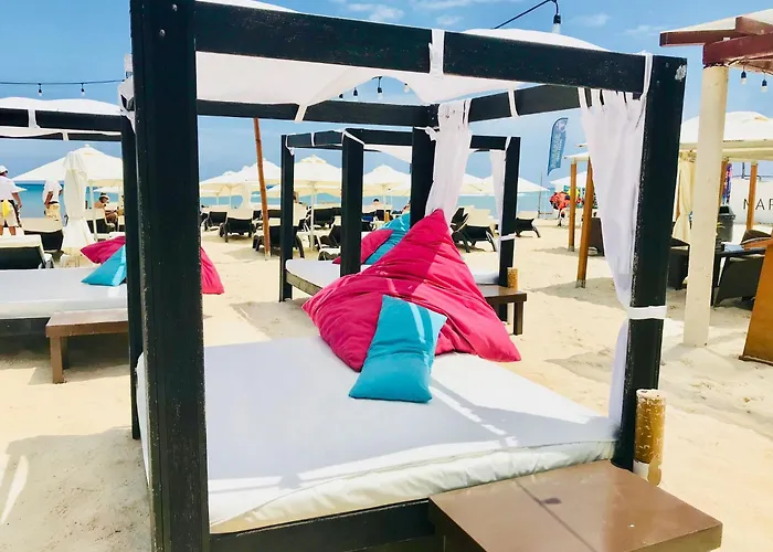 Superior Studio 30 Aquamarina Suites